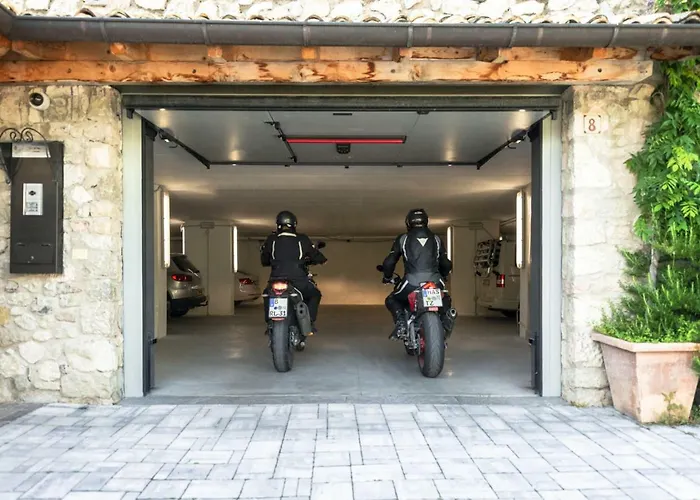 Casa Del PittoreAlbergo